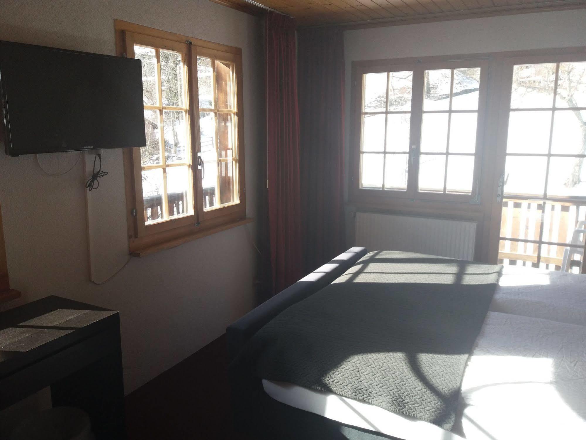 Hotel Schmitta Fiesch Extérieur photo