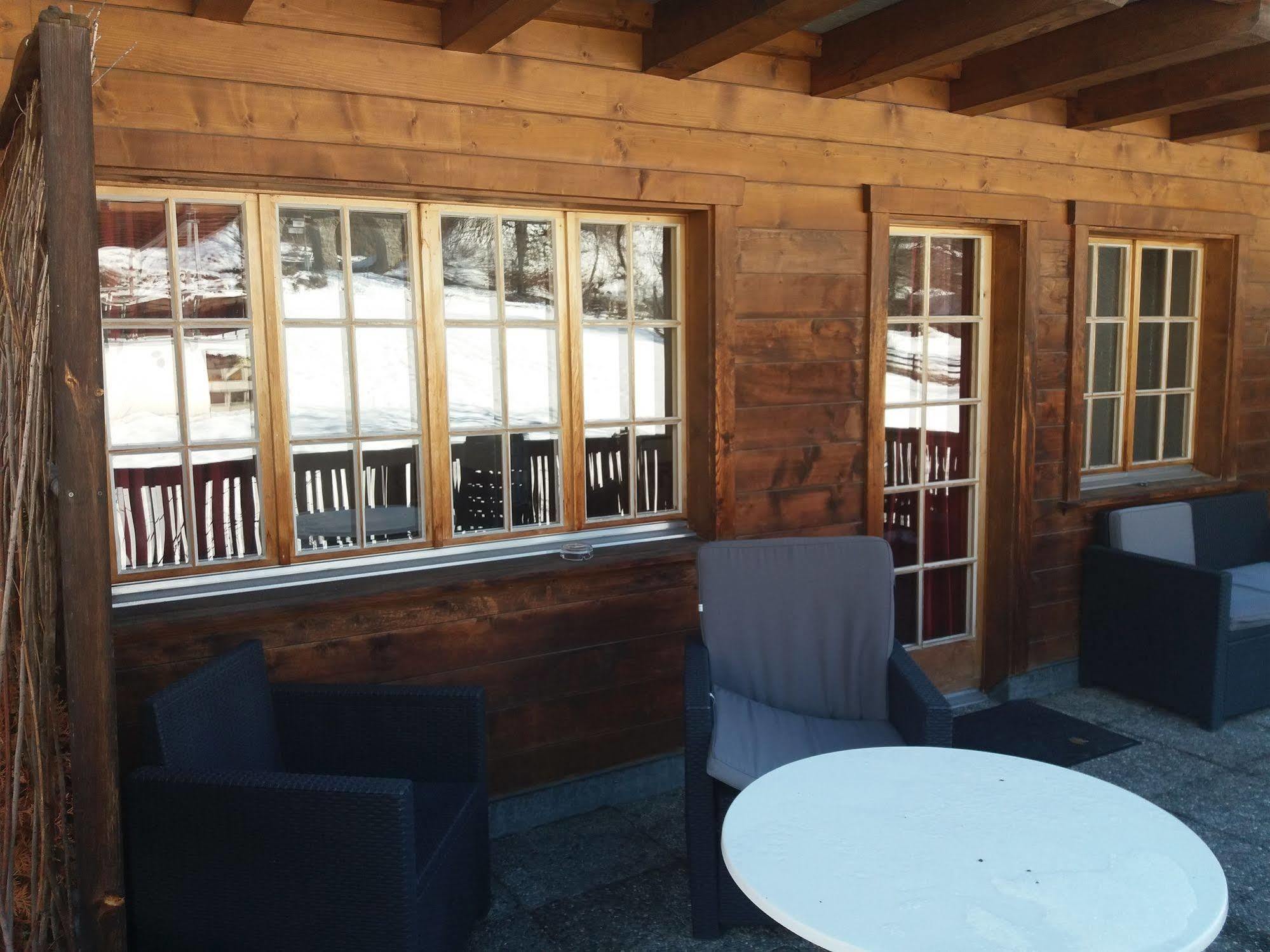 Hotel Schmitta Fiesch Extérieur photo